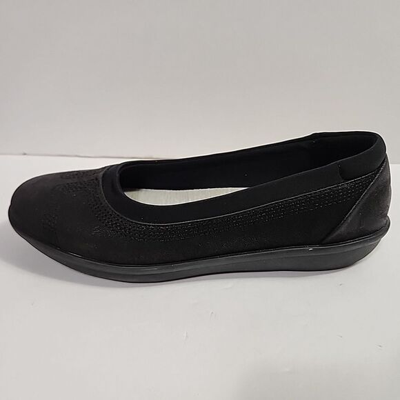 Cloudsteppers By Clarks Shoes Womens 6M  Breeze Ayla Ballet Flat Black Slip On - Picture 3 of 7